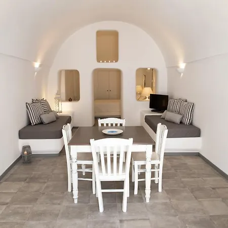 Il Melograno Traditional Cave House