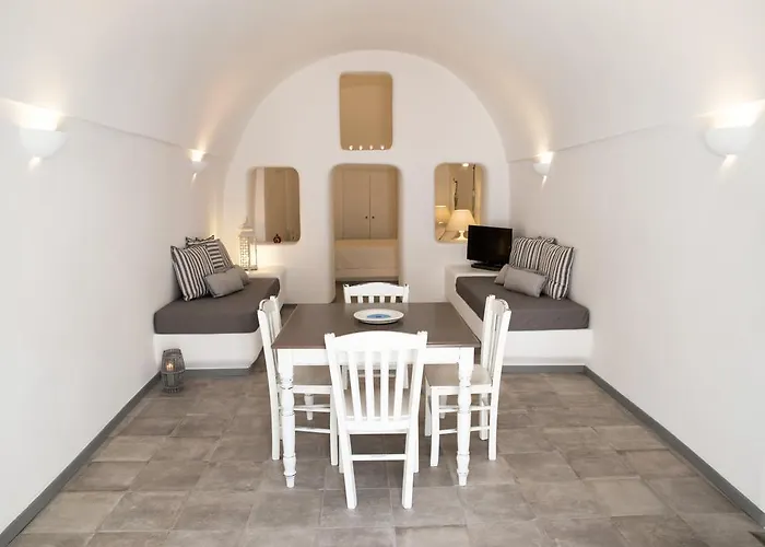 Il Melograno Traditional Cave House