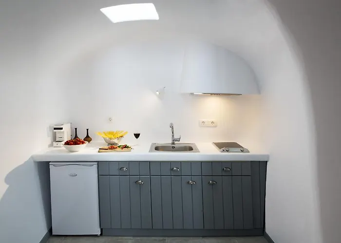 Il Melograno Traditional Cave House Karterados (Santorini)