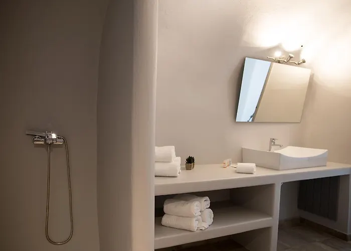 Il Melograno Traditional Cave House Karterados (Santorini)