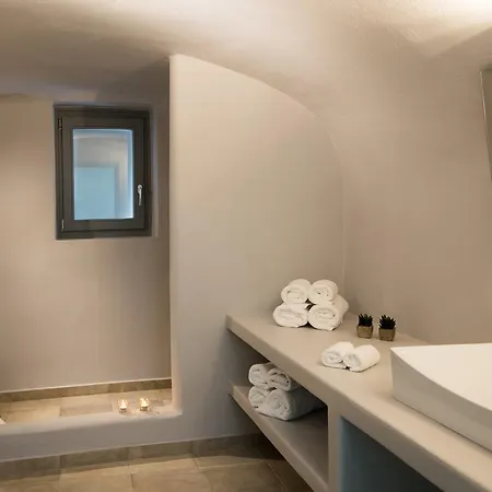 Il Melograno Traditional Cave House